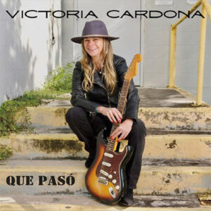 Victoria-Cardona-chalked-up-reviews-world